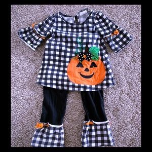Girls size 2T Halloween outfit